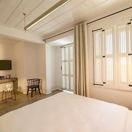Mola Cunda Hotel
