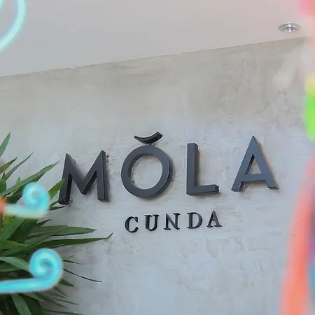 Mola Cunda Ayvalı