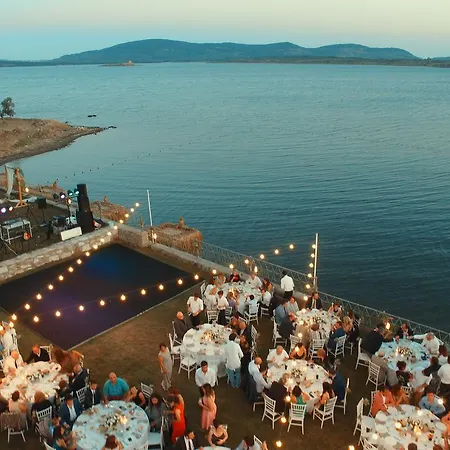 Otel Mola Cunda Ayvalı