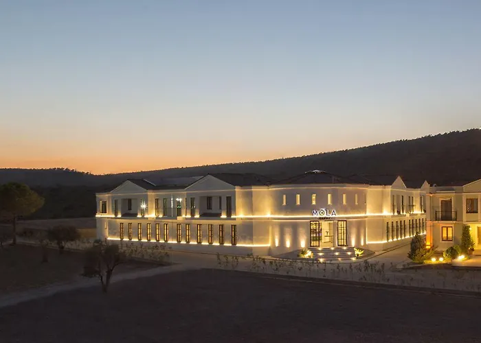 Mola Cunda Hotel Ayvalı