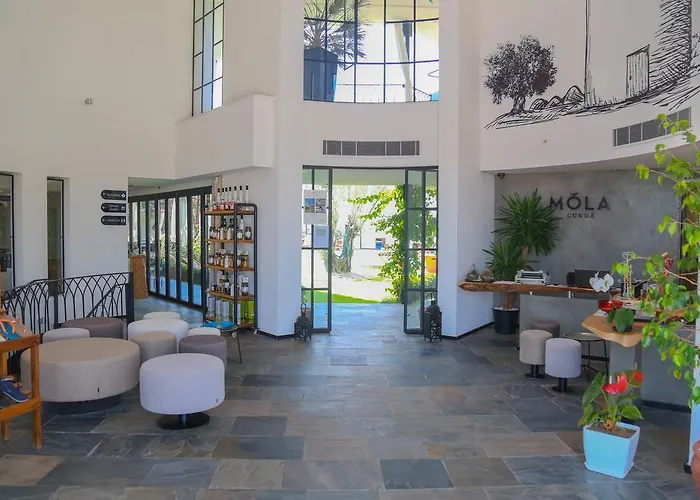 Hotel Mola Cunda Ayvalı