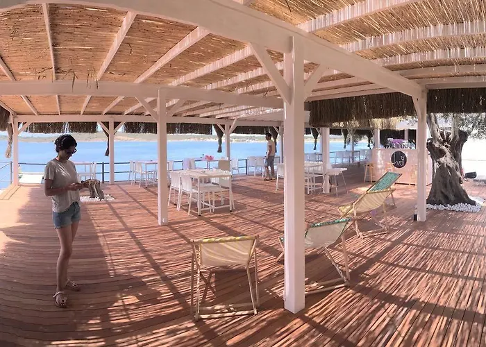 Mola Cunda Hotel Ayvalı