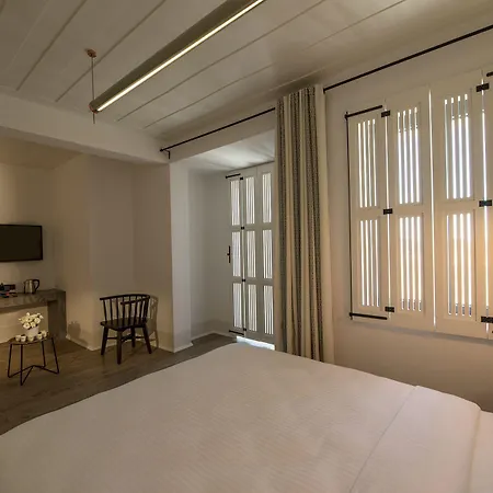 Mola Cunda Hotel