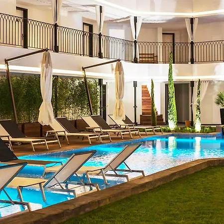 Mola Cunda 3* Ayvalı